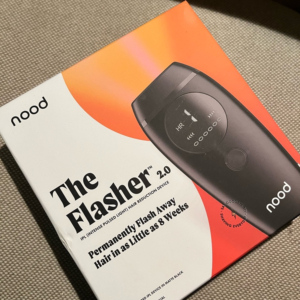 The Flasher 2.0 IPL Hair Removal Device - Black